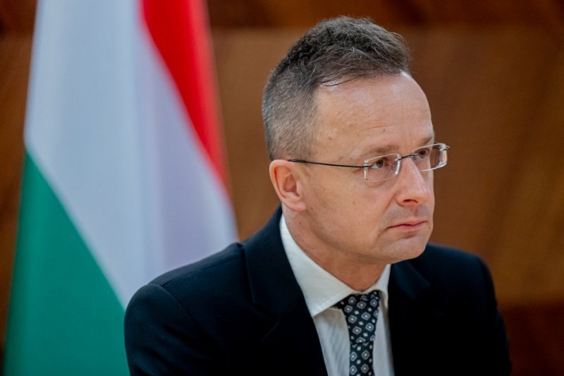 Szijjártó: Hungary cannot refuse oil from Russia