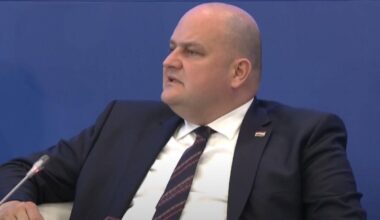 Croatia is ready to buy the Oil Industry of Serbia if that would be the solution