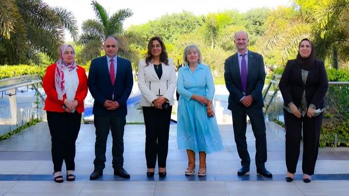Egypt reviews preparations to host mediterranean environment conference