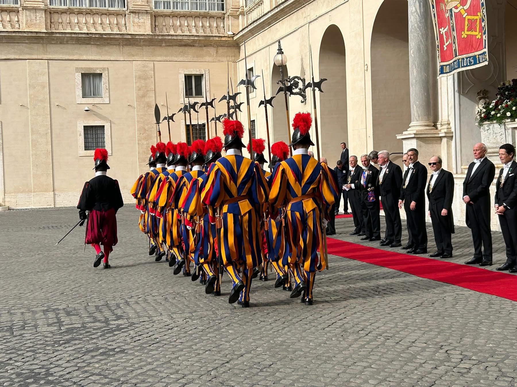 No hay ninguna descripción de la foto disponible.