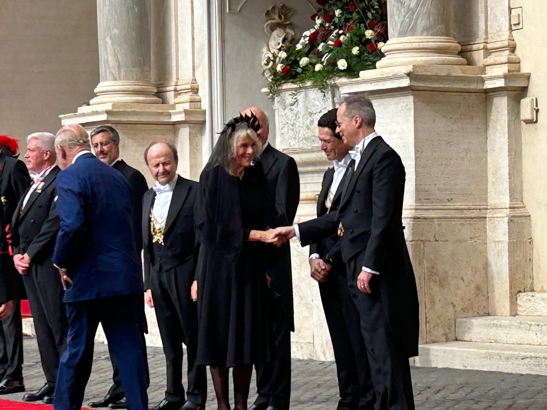 Puede ser una imagen de una o varias personas