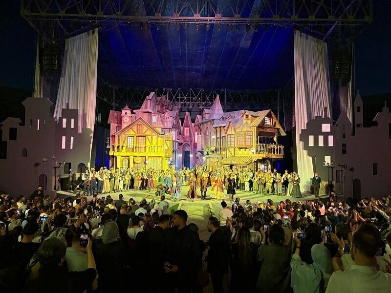 Musical play “Oliver Twist” back on stage in Tehran after 8 years