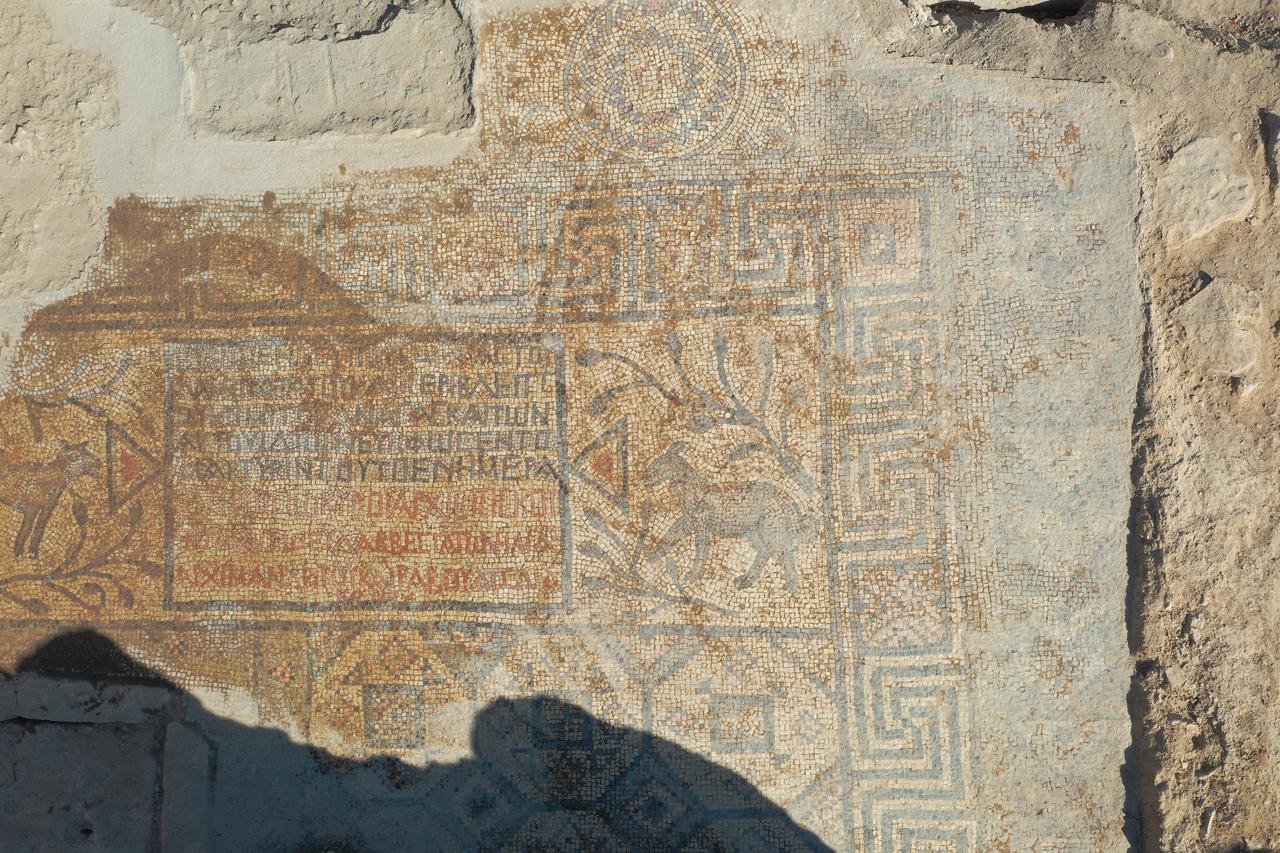 A view of the floor mosaic, estimated to be around 1,500 years old, unearthed during excavations at Urfa Castle, located south of Balikligol complex in Sanliurfa, Türkiye, Oct. 18, 2025. (AA Photo)