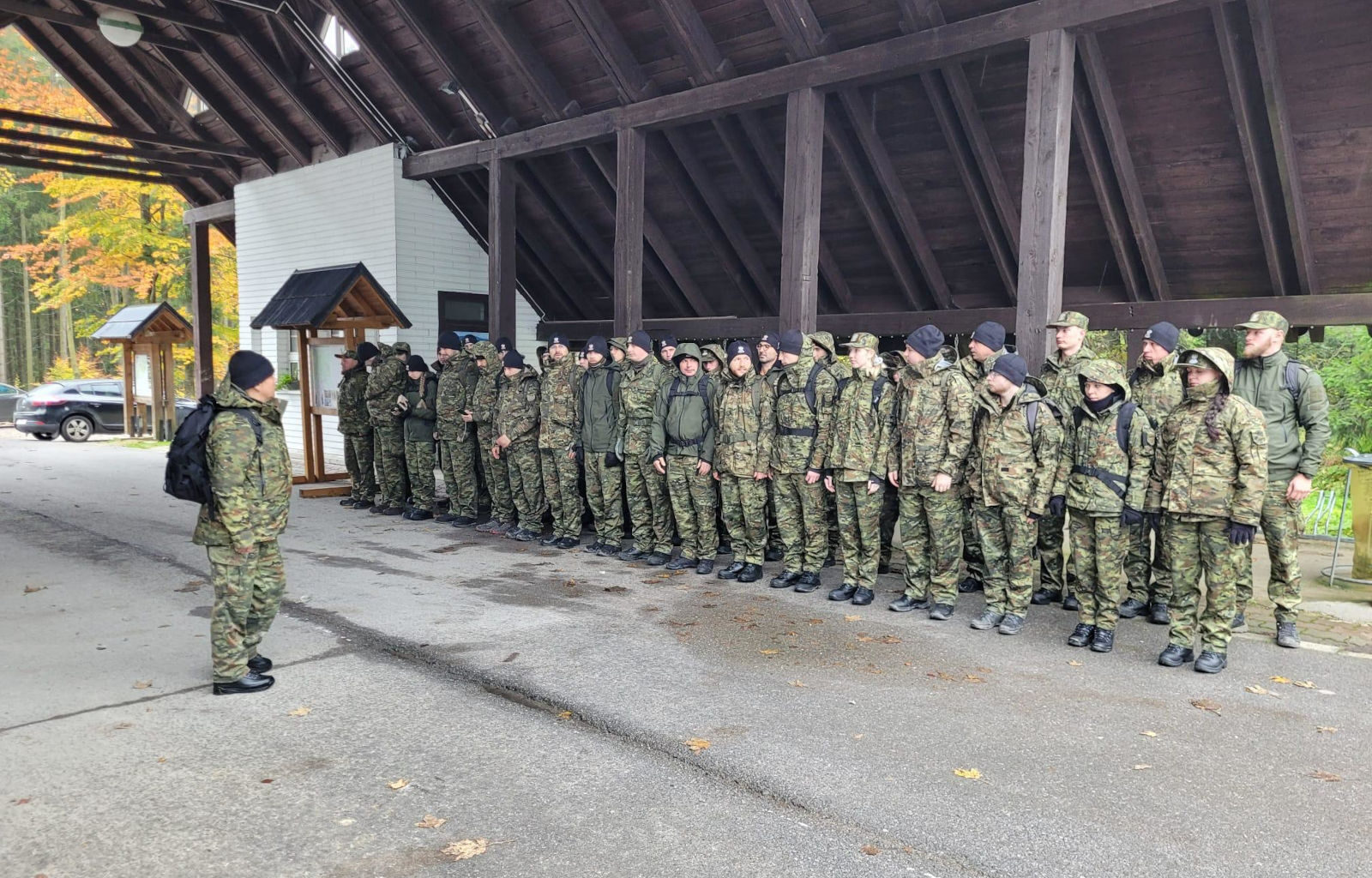 Młodzi adepci Śląskiego Oddziału Straży Granicznej szkolili się w terenie