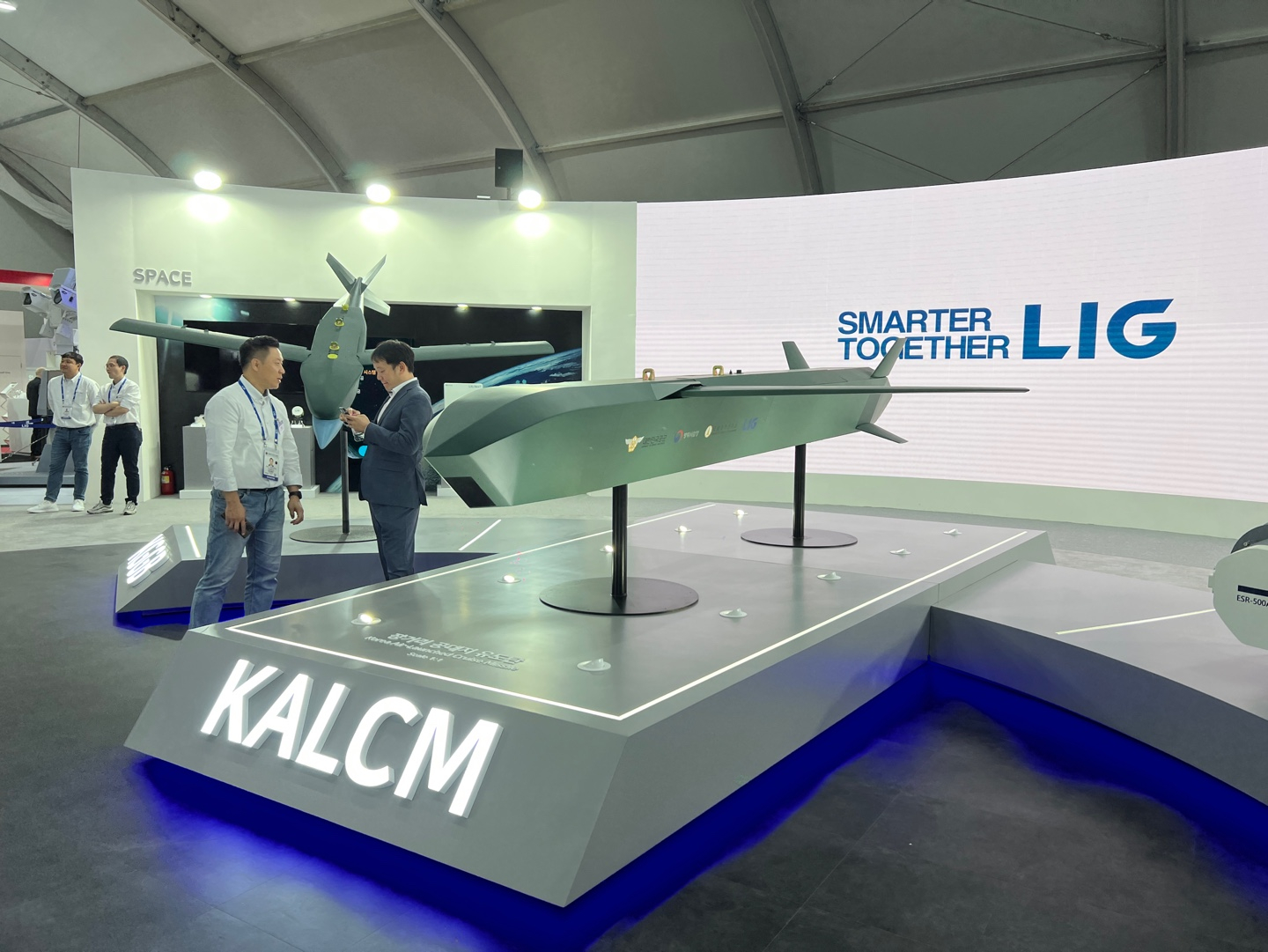 The Korean air-launched cruise missile (Kalcm), which will be the first Korean-made guided munition to be mounted on the KF-21 multirole fighter, is displayed at LIG-Nex1's showroom at the Seoul ADEX on Oct. 17, 2023. [MICHAEL LEE]