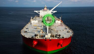 Japan is once again proving it’s the land of innovation, setting a new record with this 310,000-ton giant built for oil transport.