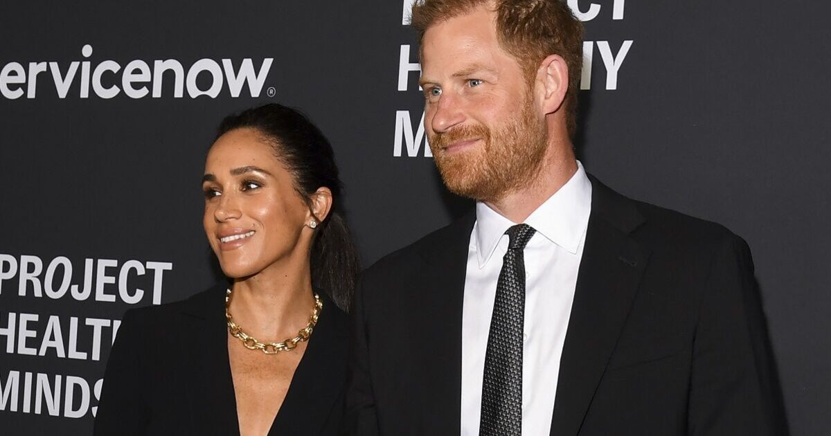 Royal Family LIVE: Prince Harry and Meghan 'ready to strategise' peace deal with Firm | Royal | News