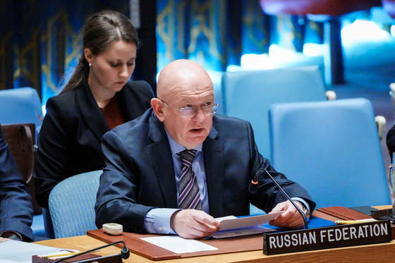 The Russia Federation's Ambassador to the United Nations Vassily Nebenzya, addresses members of the UN Security Council after casting his vote on a resolution that would permanently lift UN sanctions on Iran, at UN headquarters in New York City, Sept. 19. [REUTERS/YONHAP]