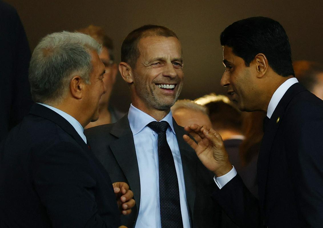 Na tekmi Barcelona - Paris SG je bil tudi predsednik Uefe Aleksander Čeferin. Foto: Reuters Na tekmi Barcelona - Paris SG je bil tudi predsednik Uefe Aleksander Čeferin. Foto: Reuters