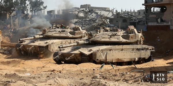 Izrael ignorira Trumpov poziv in še naprej s tanki in letali obstreljuje Gazo