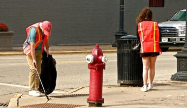 Downtown Main Street hosts community clean-up day in La Crosse | Environment