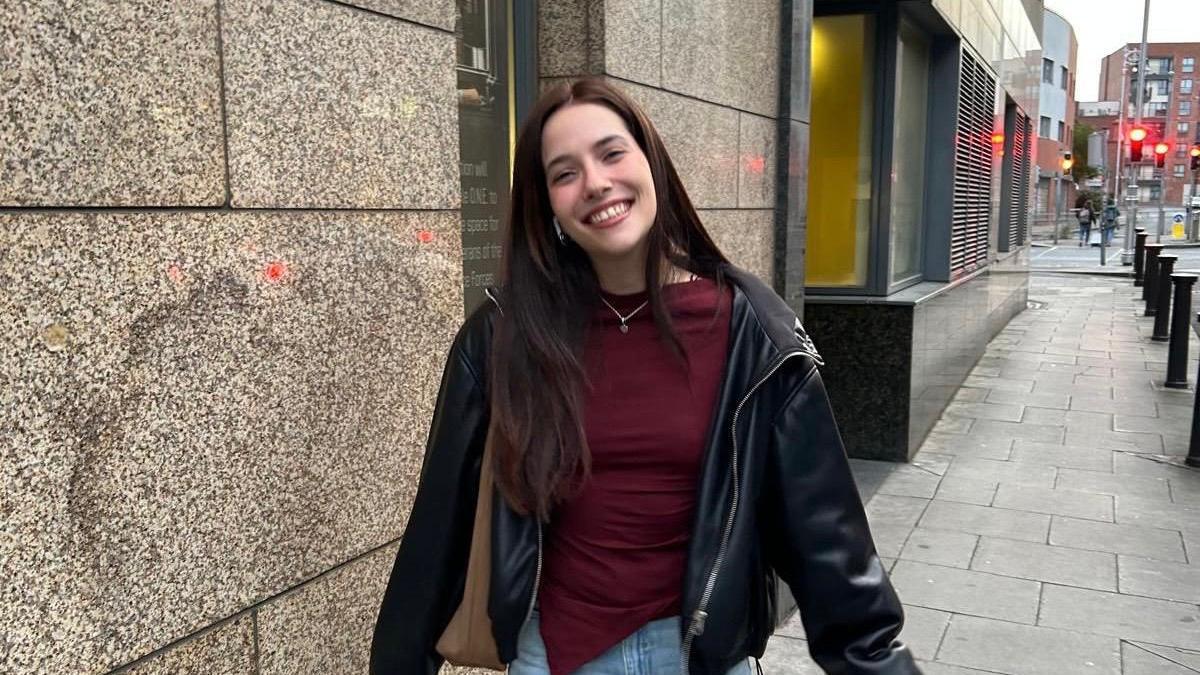 “En España, con dos carreras, solo podía trabajar de maestra pero aquí he podido desarrollarme en un entorno totalmente diferente y en sectores que ni imaginaba”