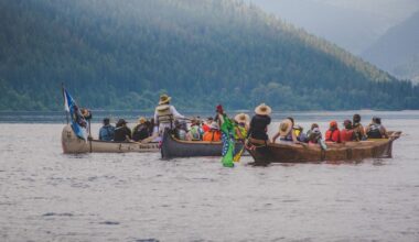 Inchelium Language and Culture Association’s Kwu Kcnwixw offers evening of entertainment featuring author Sherman Alexie, musician Tony Louie, Native artists and more