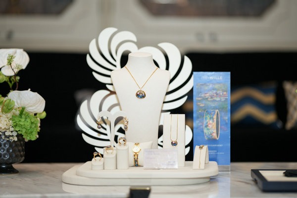 Luxury Austrian jewelry brand expands its China operation