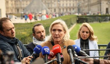France Louvre Politics | National News