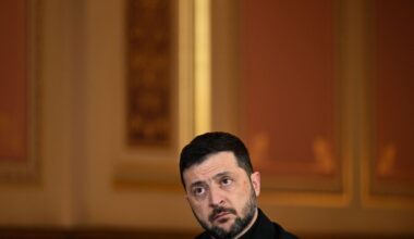 Ucraina - Russia, le notizie sul conflitto in diretta | L'inviato di Putin negli Usa: «La soluzione diplomatica è vicina». Ma nella notte Kiev è di nuovo sotto attacco