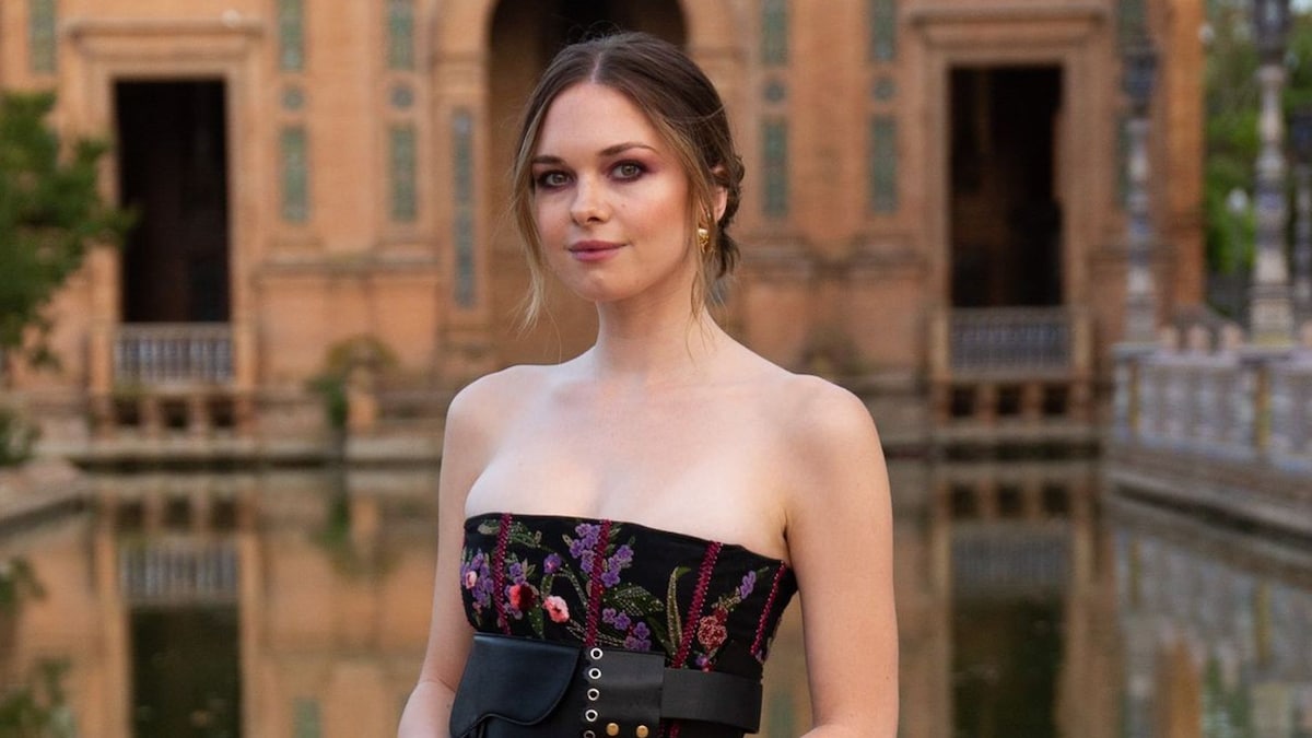 An intimate pre-wedding and star-studded guest list