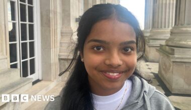 'Stricter regulations' needed when signing up online, Stormont told