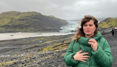 How Icelanders are grieving the loss of 'dead' and melting glaciers