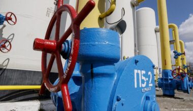 Kyiv seeks G7 natural gas imports – DW – 10/07/2025