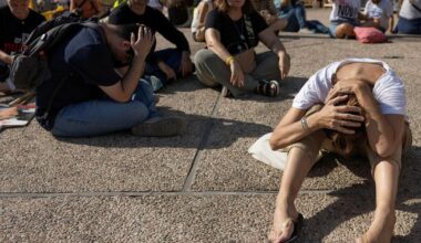 Trauma Bands: Smartwatches Worn by Israelis Tracked the Emotional Pain of October 7