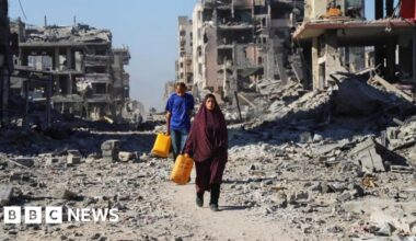 UN humanitarian chief urges Israel to open more crossings into Gaza