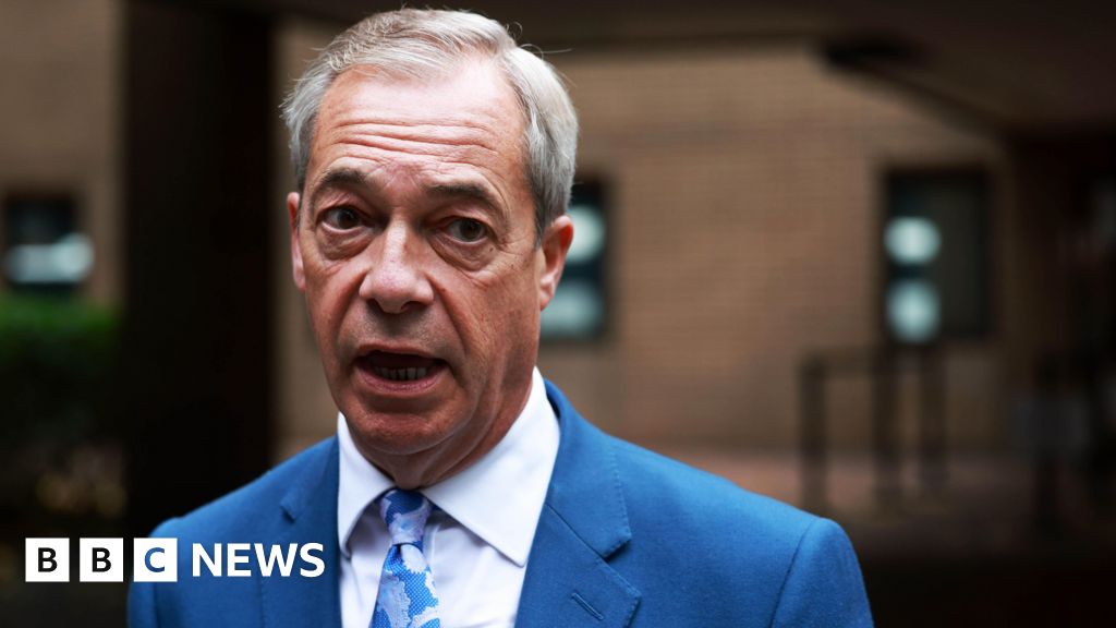 UK should shoot down Russian jets in Nato airspace, says Nigel Farage