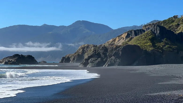 Black Sands Beach near Shelter Cove, California