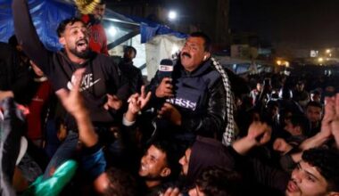 Qasa iyo Tel Aviv oo laga dabaaldegay markii lagu dhawaaqay wajiga hore ee qorshaha nabadda