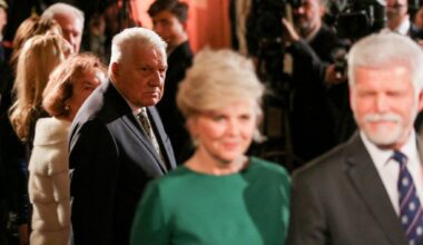 Probuďte se, nový meme formát dropnul!