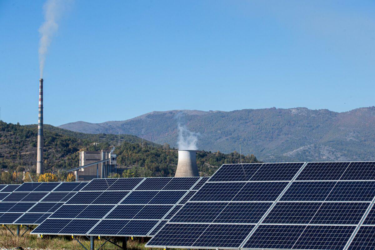 U.S. solar will pass wind in 2025 and leave coal in the dust soon after