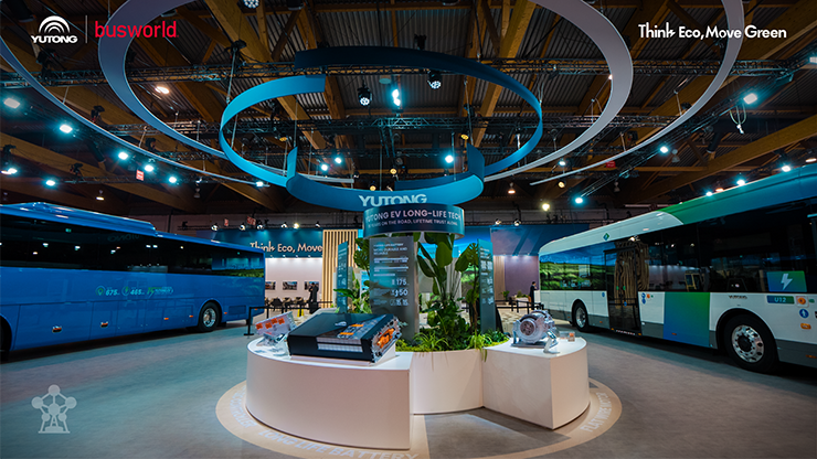 Yutong at Busworld