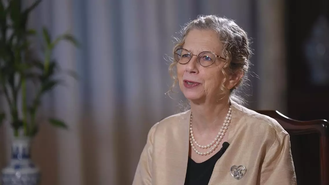 Global observers hope China's new 5-year plan will bring benefits to world