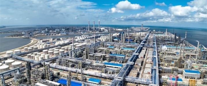 Trump Increases Pressure On China For Pro-Iranian Energy Moves