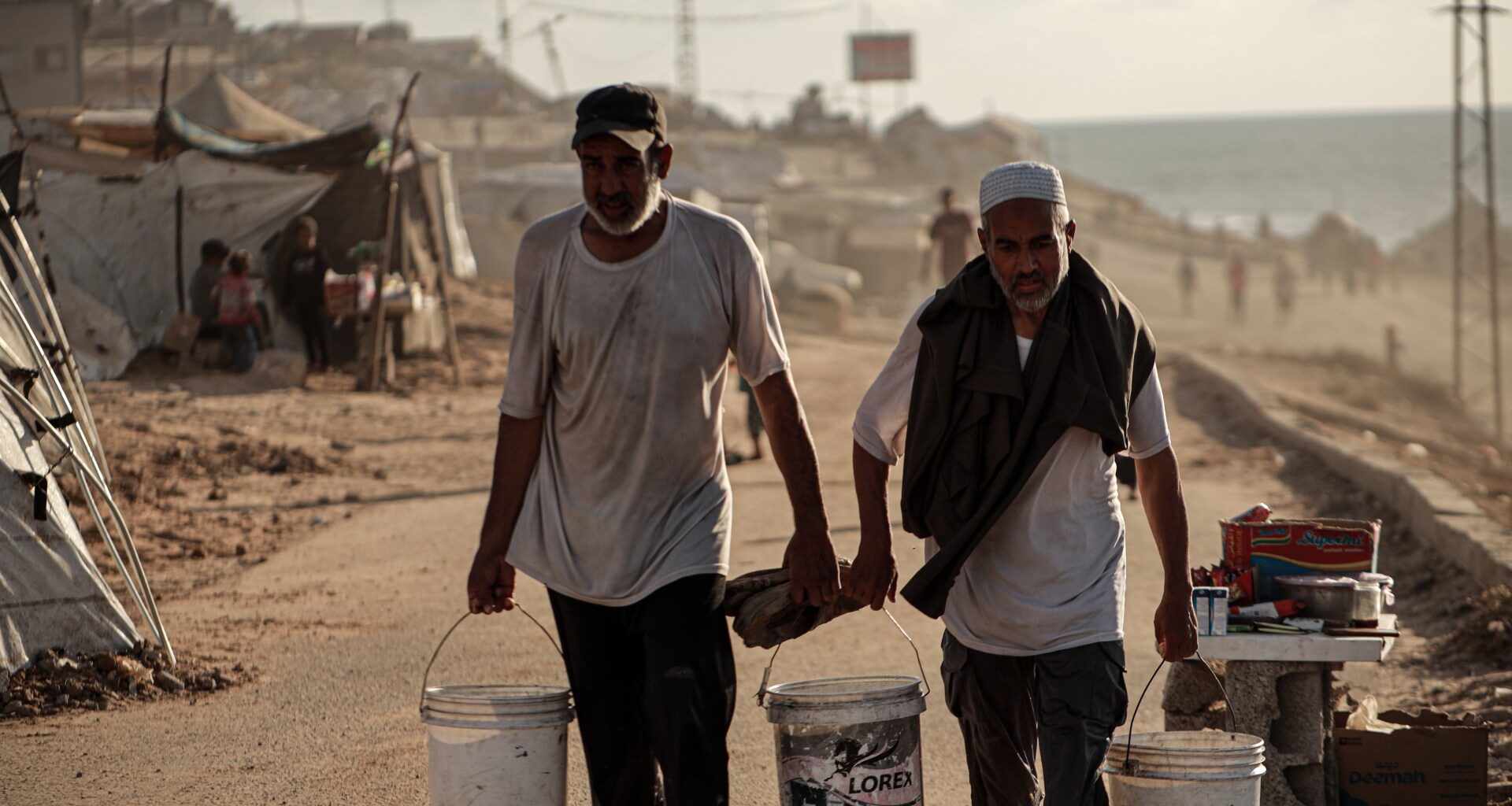 Ceasefire or empty promises? Gaza’s displaced speak out on Trump’s plan | Israel-Palestine conflict News