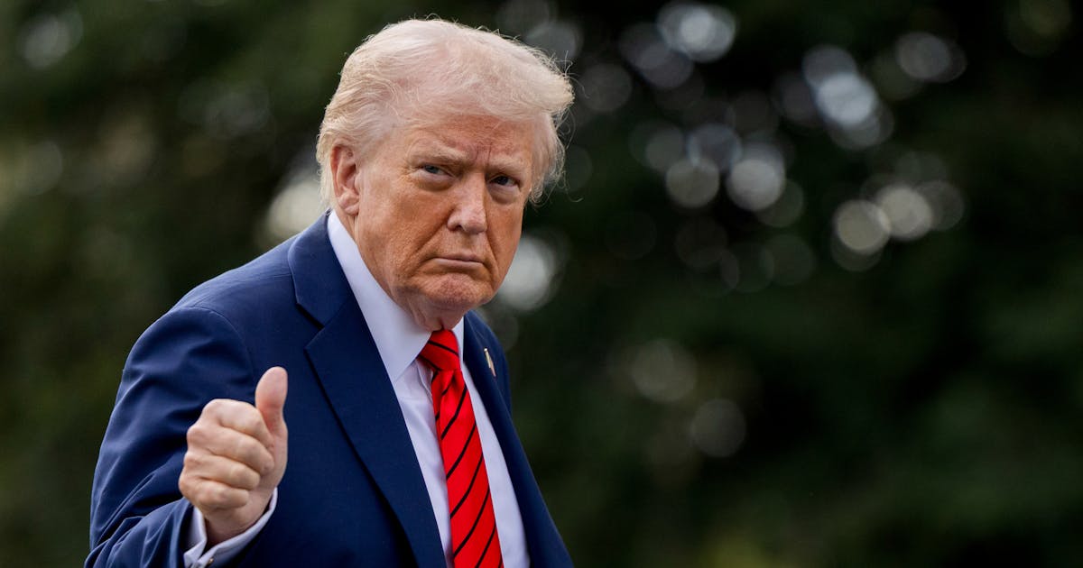 Federal Workers Might Not Know They’ve Been Fired Thanks to Shutdown