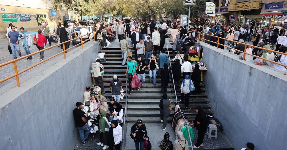 World Bank warns of deeper recession in Iran after UN sanctions and June war
