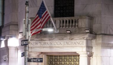 Dow, S&P 500, Nasdaq rise as Trump talks down tariff threats, regional bank jitters ease