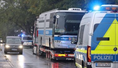 Adenauer-Bus-Affäre: Sächsische Polizei in Erklärungsnot