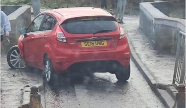 EK Bridge needs demolished