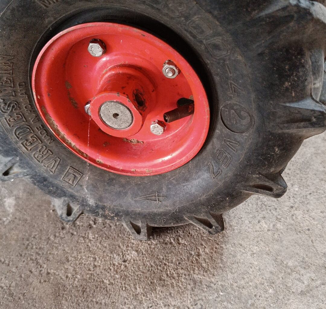 Radwechsel bei Agria3100 Einachser/Motorhacke