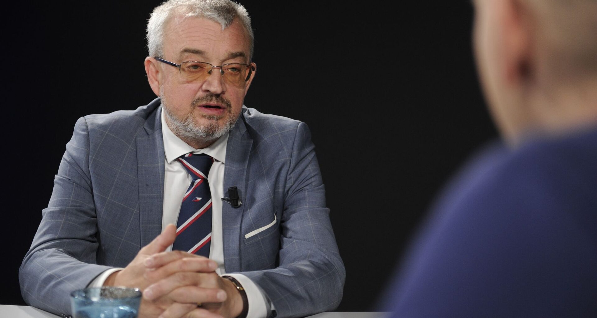 Poražené Česko sní marně. Budeme se divit, varuje Benda před Okamurou a Babišem