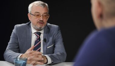 Poražené Česko sní marně. Budeme se divit, varuje Benda před Okamurou a Babišem