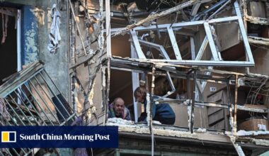 Russia launches deadly barrage on Ukraine after Putin–Trump summit shelved