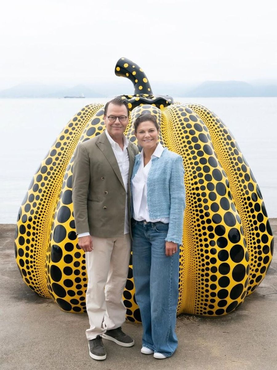 Princess Victoria and Daniel of Sweden, enjoy second honeymoon in the middle of their tour