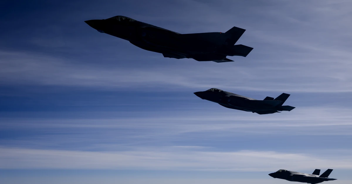 Nederlandse militairen die drones neerhaalden door Polen geëerd