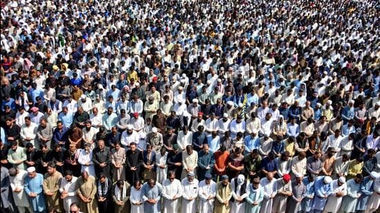 Activists of Awami Action Committee (AAC) attend the funeral prayers for protesters who were allegedly killed by security personnel, during a demonstration in Muzaffarabad, capital of PoK on October 2 (AFP)