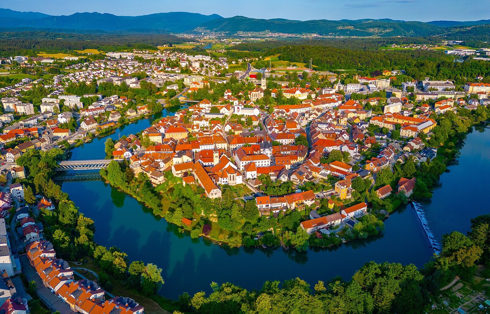 Slovenia, when Fear Becomes Politics