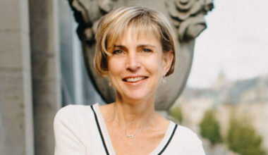 Anne Beffort startete erst mit spielerischem Sprachuntericht für Kinder. Heute leitet sie eine eigene Sprachschule für alle Generationen.