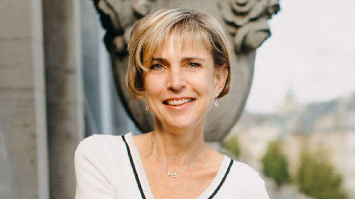 Anne Beffort startete erst mit spielerischem Sprachuntericht für Kinder. Heute leitet sie eine eigene Sprachschule für alle Generationen.